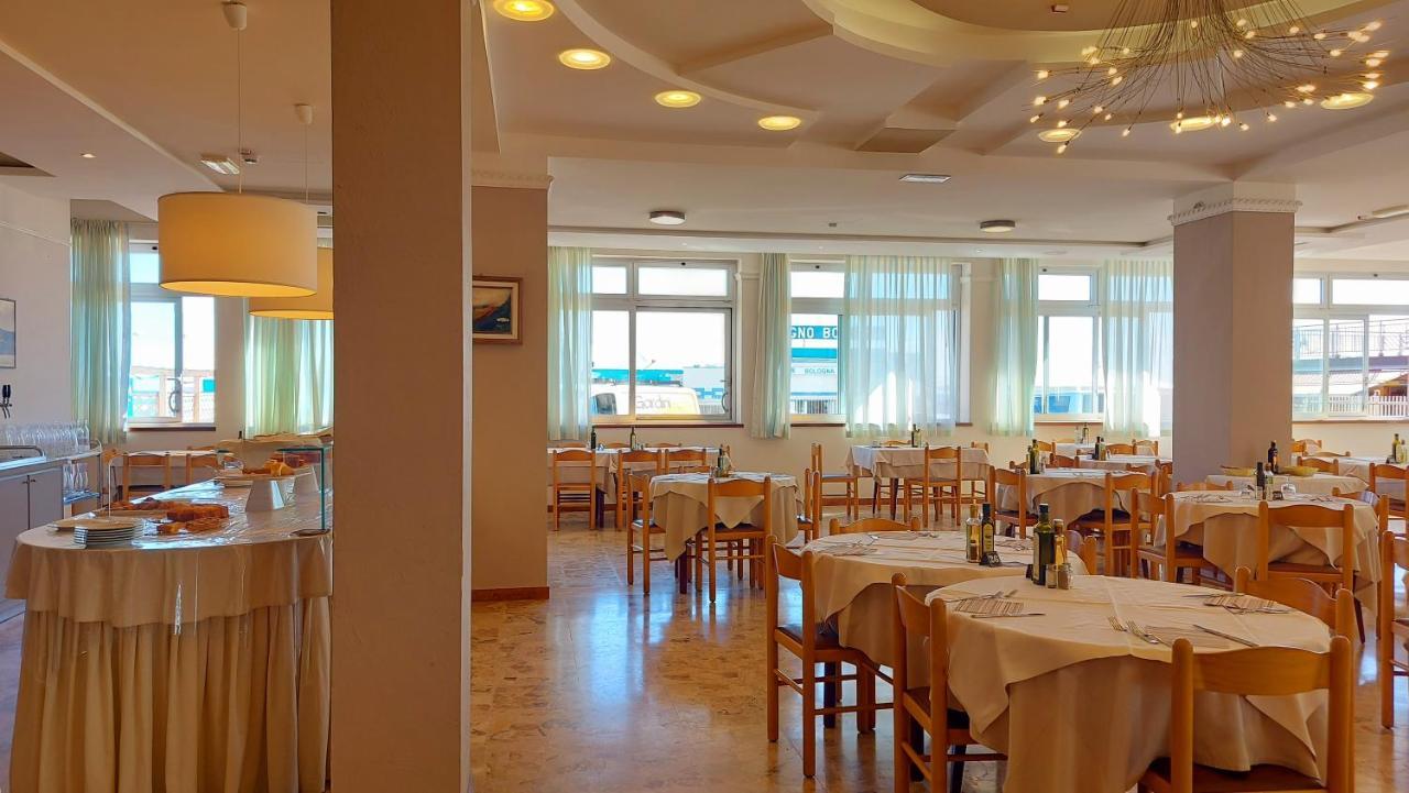 Miomar Beach Hotel Cesenatico Zewnętrze zdjęcie